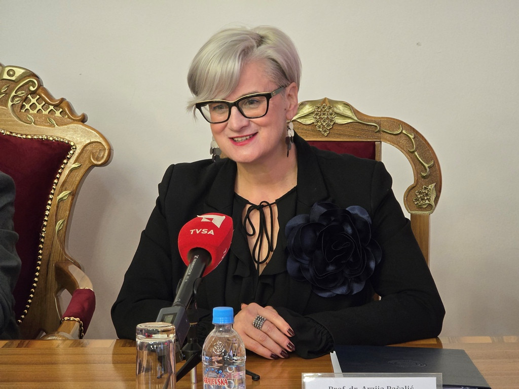 Prof. dr. Arzija Pašalić